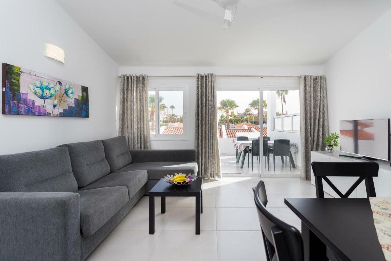 Apartment Eden Island Village 阿德耶 外观 照片