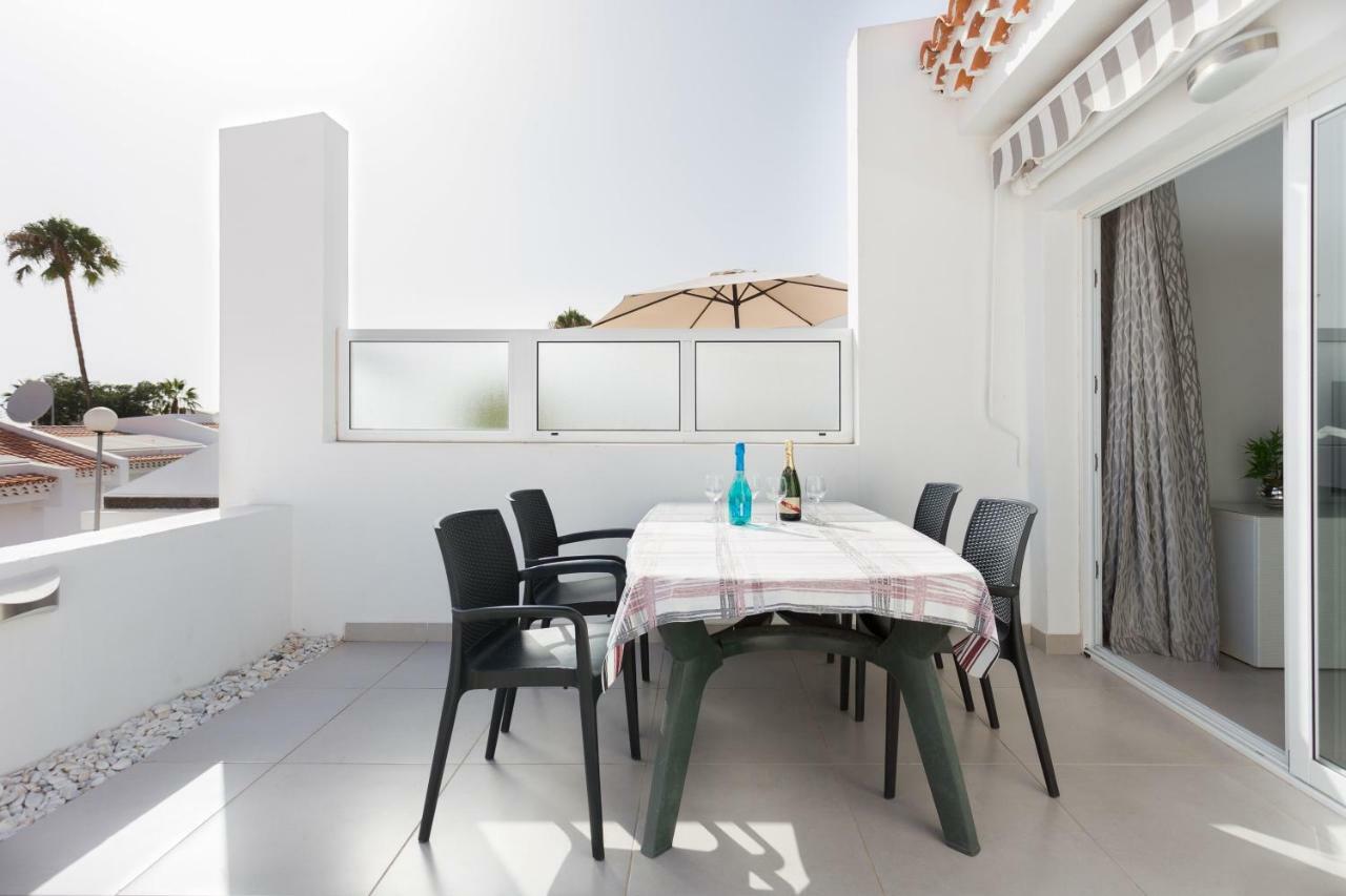 Apartment Eden Island Village 阿德耶 外观 照片
